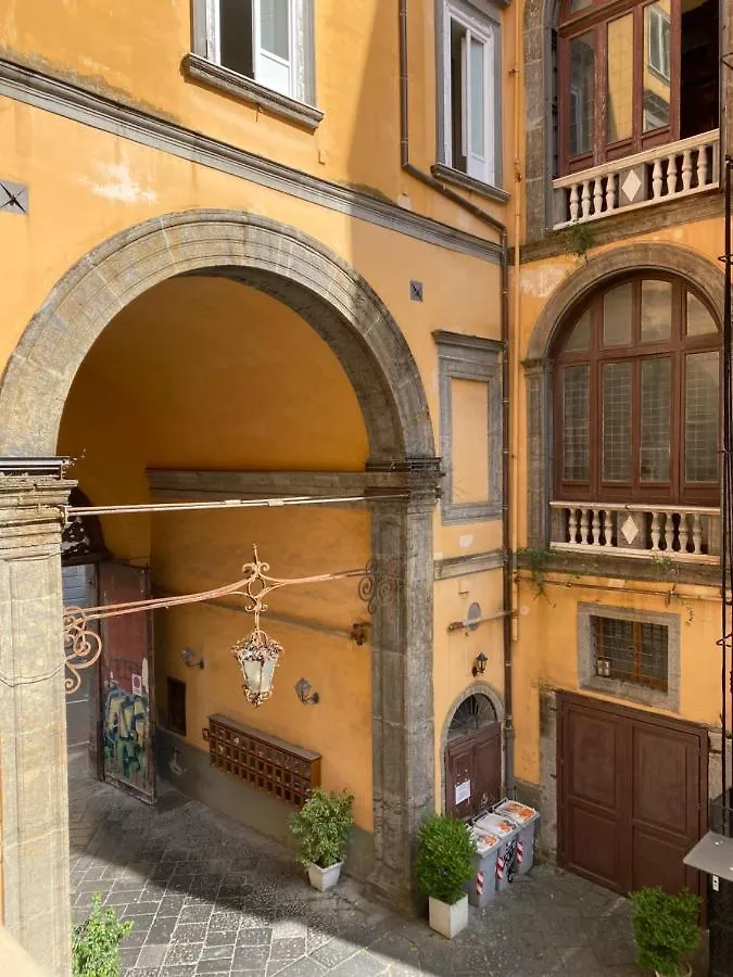 Dimora Donna Elena By Ranieri Bed & Breakfast Naples