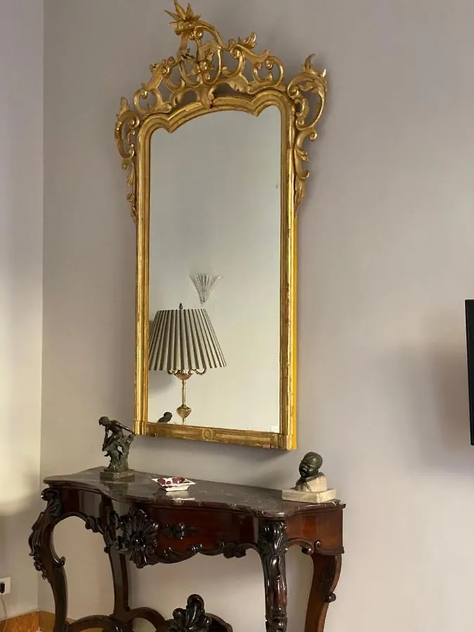 Dimora Donna Elena Bed & Breakfast Naples