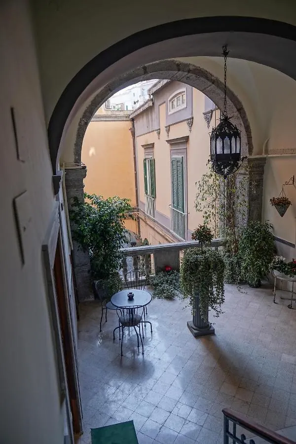 Dimora Donna Elena By Ranieri Bed & Breakfast Naples