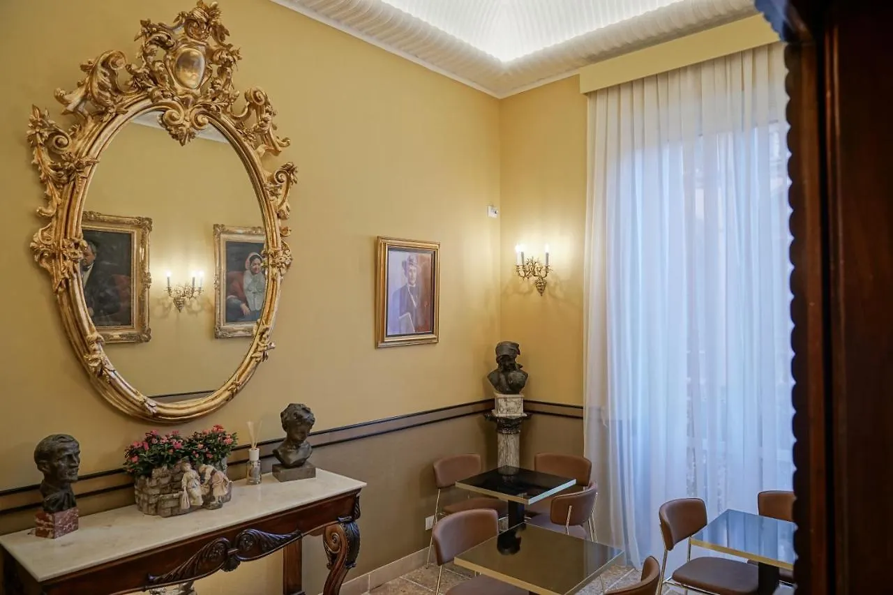Dimora Donna Elena By Ranieri Bed & Breakfast Naples