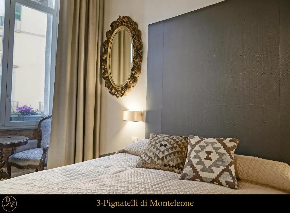 Dimora Donna Elena By Ranieri Bed & Breakfast Naples