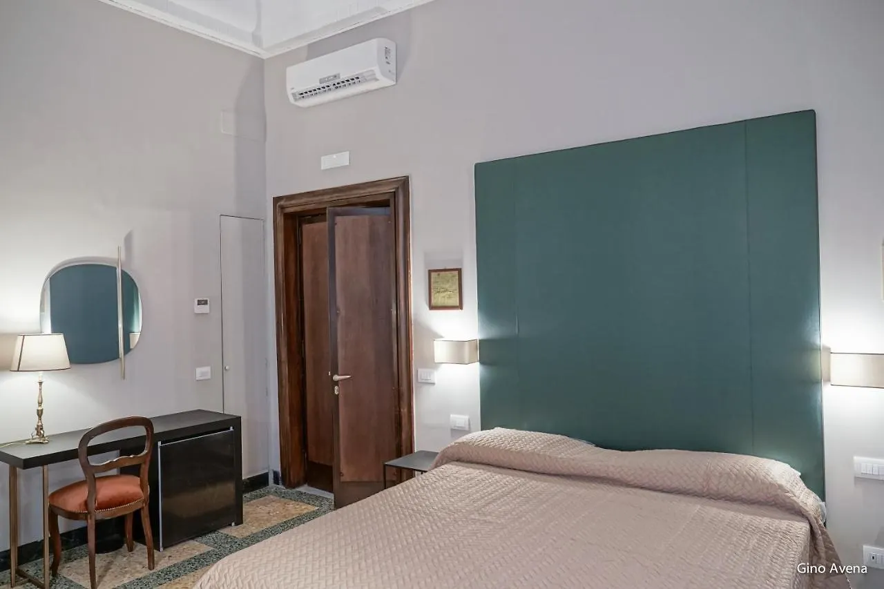 Dimora Donna Elena By Ranieri Bed & Breakfast Naples 0*,
